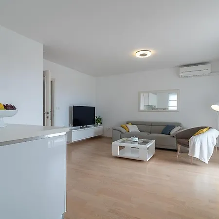 Marino * Трогир